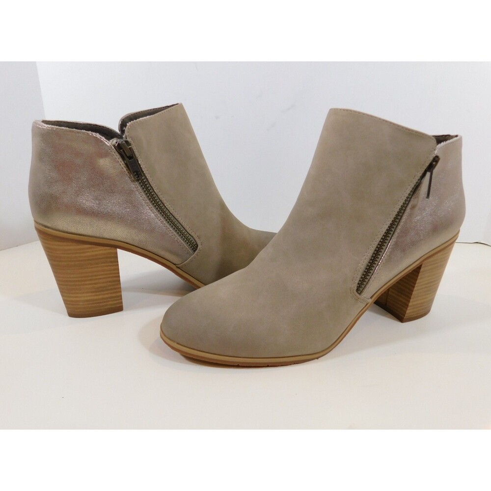 BC Outside  Zip Ankle  Bootie  Women's sz 10 M Taupe Metallic